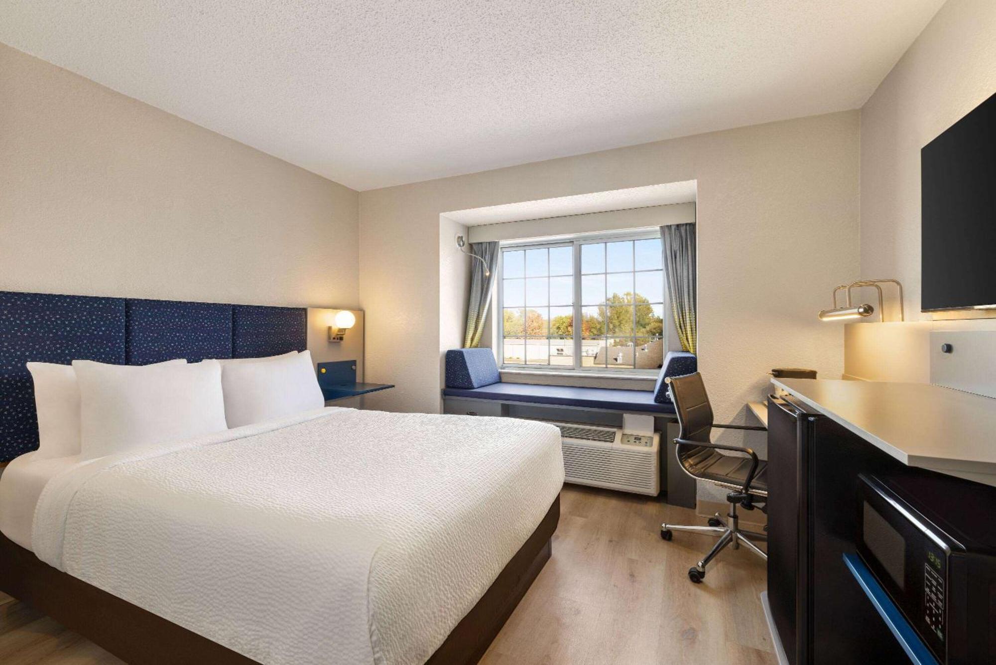 Microtel Inn & Suites By Wyndham New Ulm Eksteriør billede