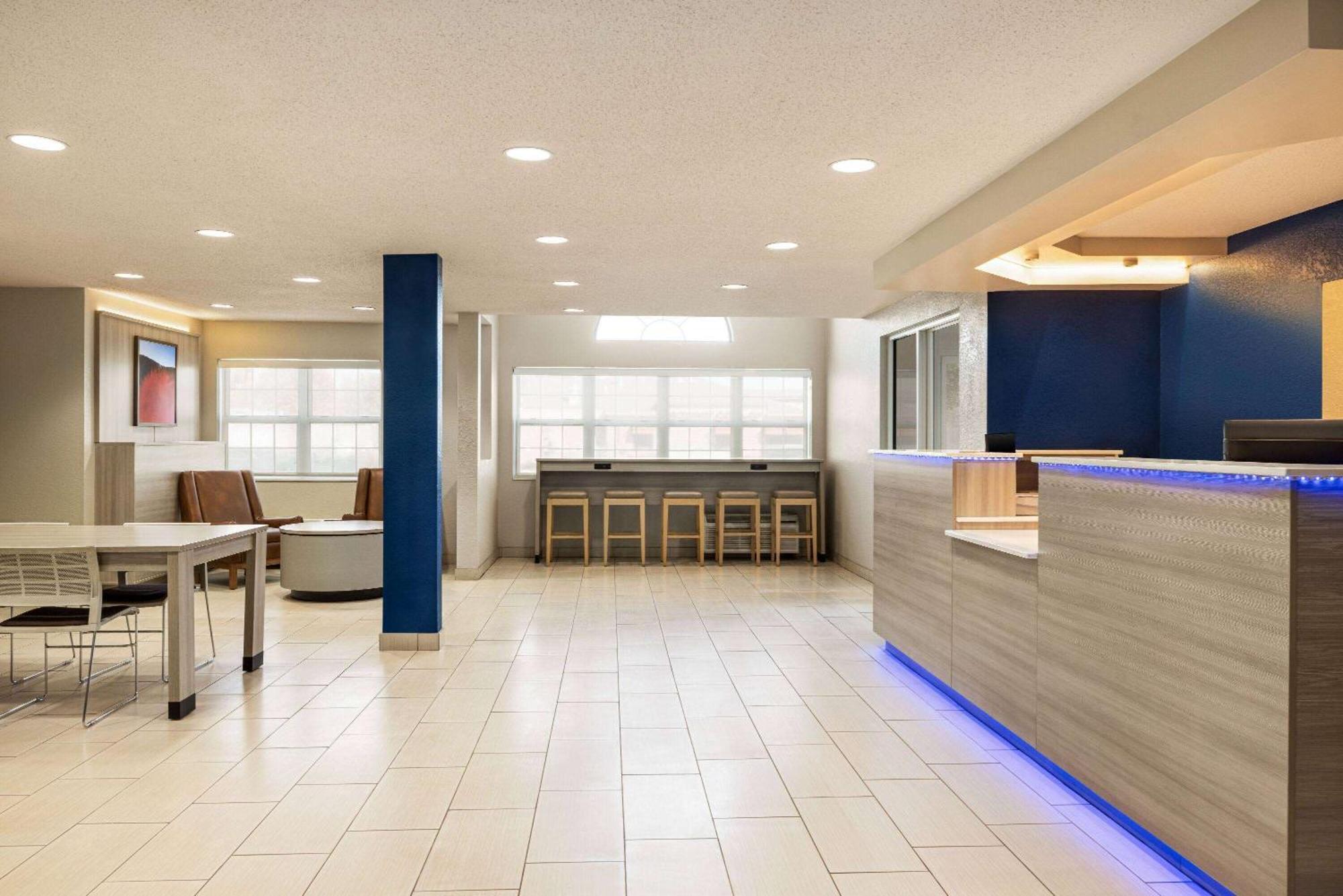 Microtel Inn & Suites By Wyndham New Ulm Eksteriør billede