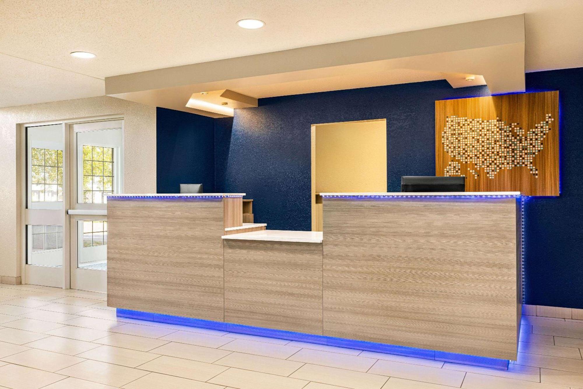 Microtel Inn & Suites By Wyndham New Ulm Eksteriør billede