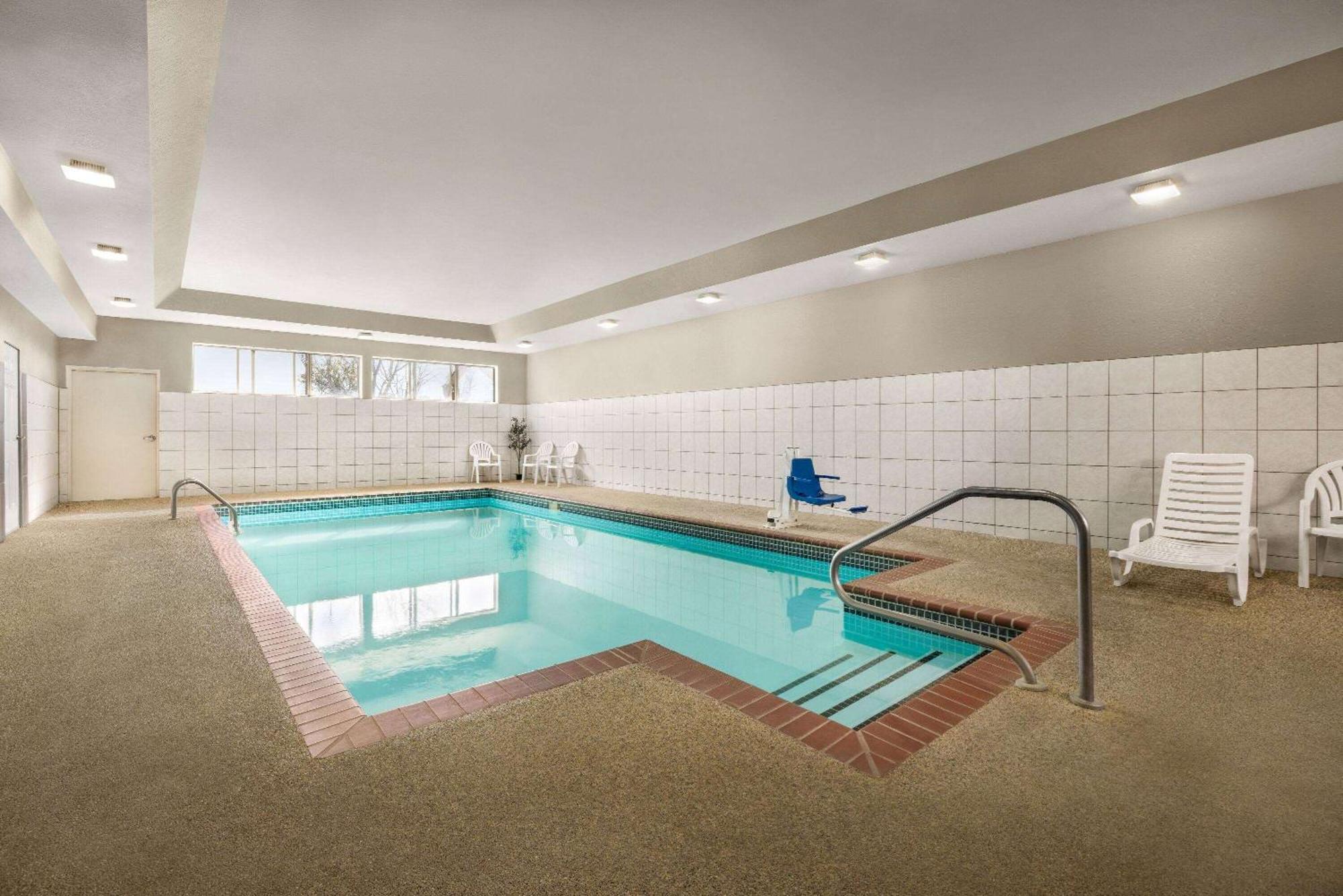 Microtel Inn & Suites By Wyndham New Ulm Eksteriør billede
